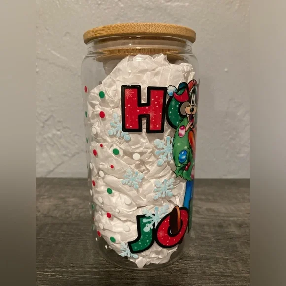 Hand Crafted Holly Jolly Goofy Glass Tumbler - Picture 4 of 7